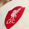 maglia away Liverpool stagione duemilaventicinque duemilaventisei tenuta ufficiale