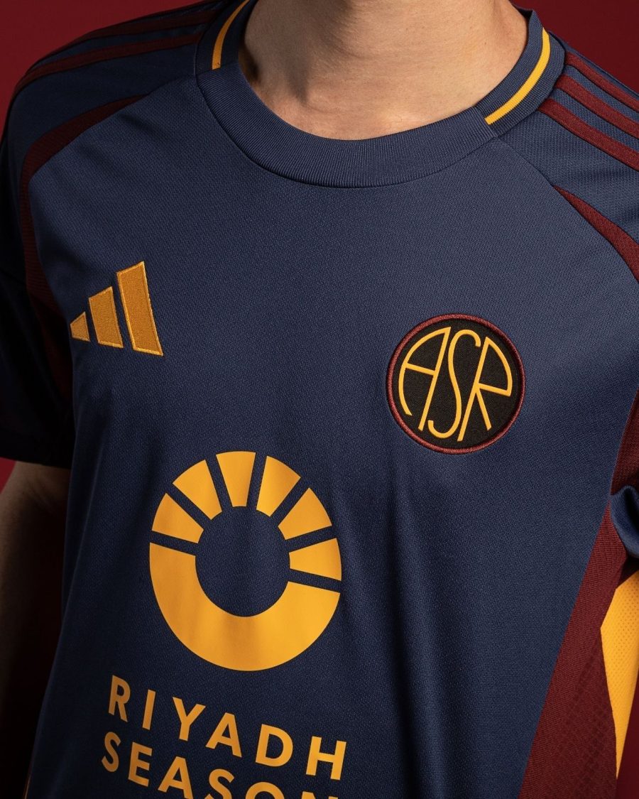 maillot-third-as-roma-saison-deux-mille-vingt-quatre-deux-mille-vingt-cinq Maglia third AS Roma stagione duemilaventiquattro duemilaventicinque