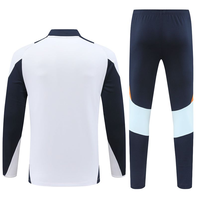 Tuta Real Madrid stagione 2024 2025 top e bottom training calcio