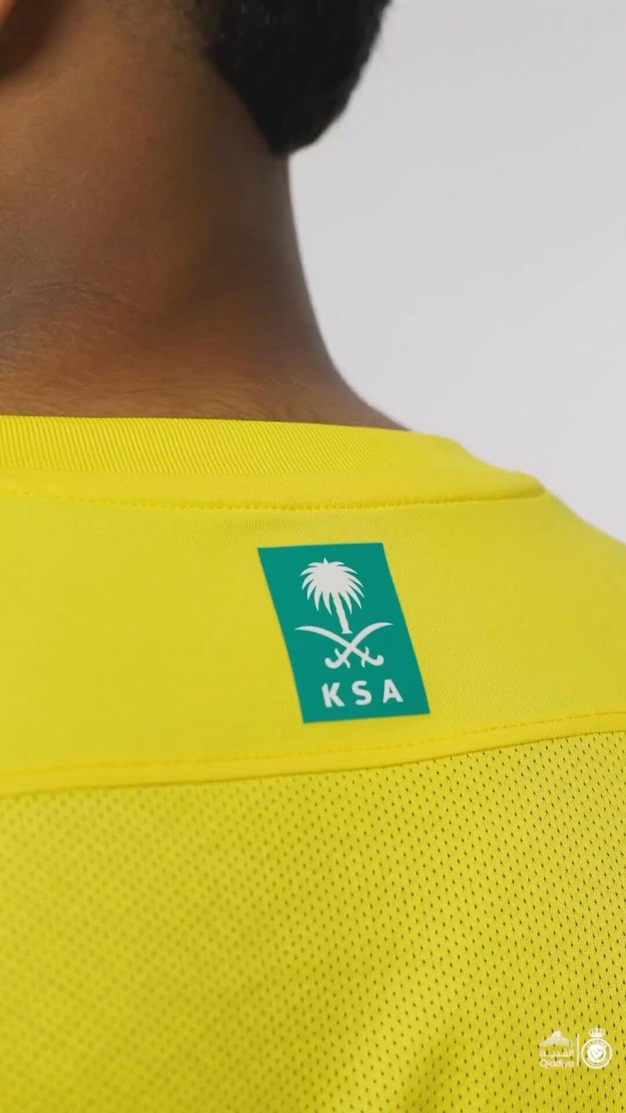 tenuta da calcio Al Nassr FC maglia home 2023 2024