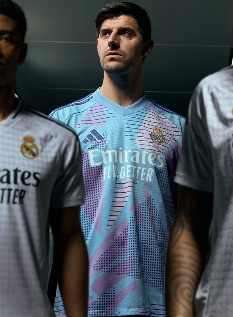 tenue-de-gardien-real-madrid-couleur-officielle-manches-longues tenuta da portiere Real Madrid colore ufficiale maniche lunghe