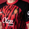 tenue-domicile-rcd-mallorca-rouge-et-noir-maillot-de-football-espagnol divisa Home RCD Mallorca rossa e nera maglia da calcio spagnola