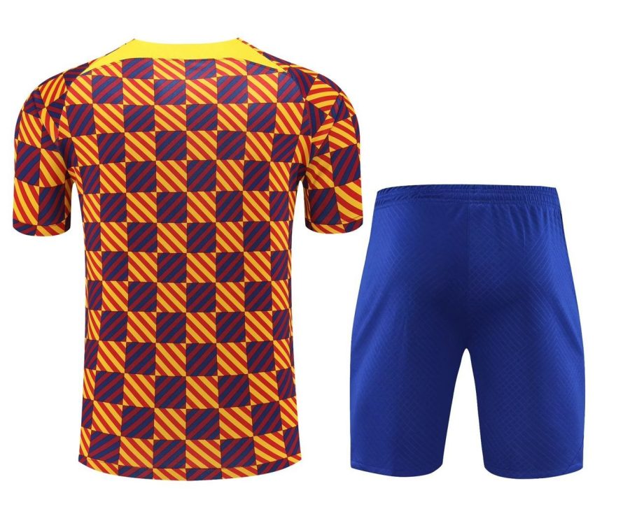 tenue-entrainement-fc-barcelone-fourth-saison-2023-2024 tenuta allenamento FC Barcellona fourth stagione 2023 2024