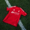 Tshirt ufficiale Nottingham Forest FC tenuta home 2024 2025
