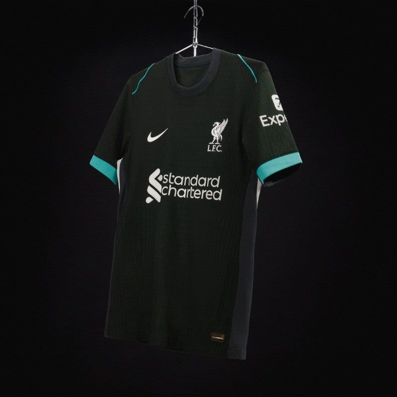 Tunica da calcio Liverpool modello away 2024 2025 per tifoso adulto