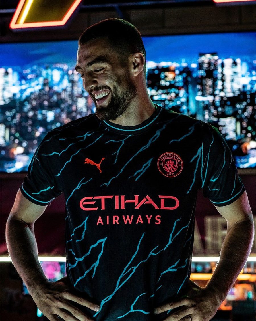 Tunica ufficiale Manchester City terza tenuta 2023 2024 per tifoso