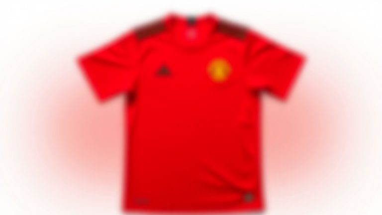Prezzo maglia Manchester United: cosa sapere nel 2026