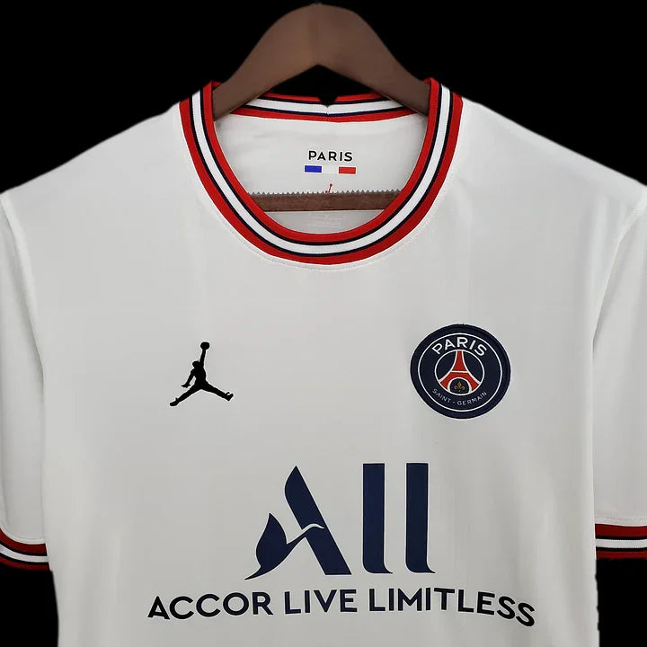 0467505be3632bed517a19a8f957c5f3_720x_abd681d7-fc73-4fff-972c-42717cd7eaef.jpg Maglia Paris Retro 2017-2018