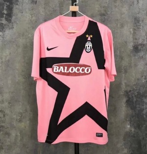 0D15F4AB-1E8A-435B-8C23-2C27585A8D06.jpg Maglia Juventus Away 2011/12