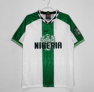 0D2699B8-F1AF-46A1-9AAF-CA62C6B7919A.jpg Maglia Nigeria Away 1996
