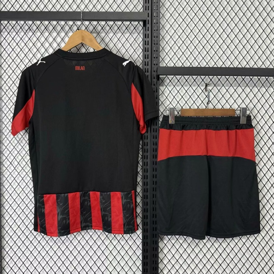 Maglia AC Milan Home 2025/26 Adulto