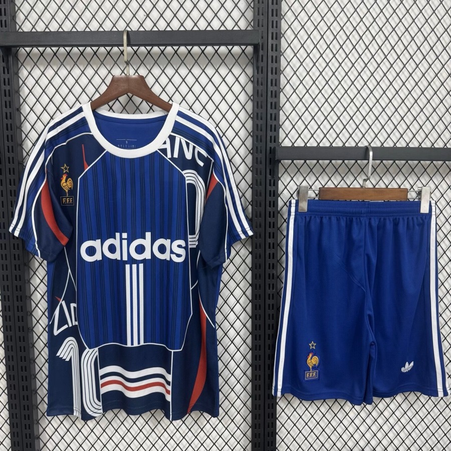 1676f4c002460745af92dc59b5f5dd1a.jpg Maglia Francia 2026 Edizione Speciale Adulto