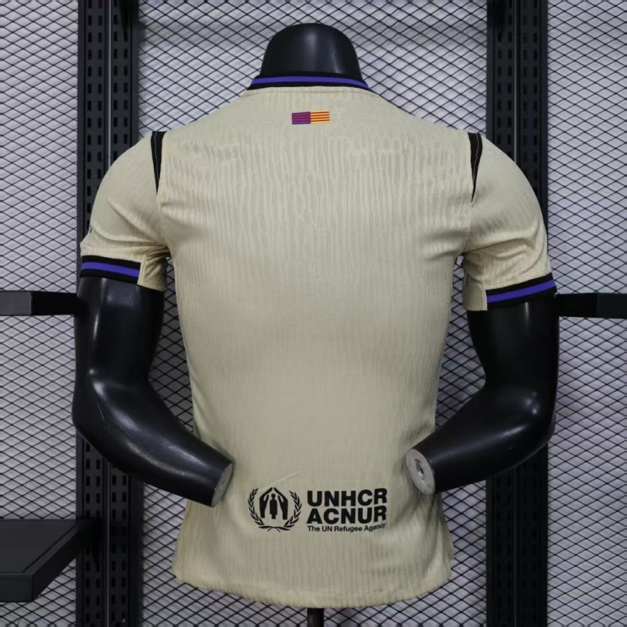 18705c2a5199c732815beb757ccb6417.jpg Maglia Barcelona Away 24/25