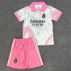 1dcc2a2eefc6aa06933c5d3587290e2b.jpg Maglia Real Madrid 25/26 Bambino Rosa Premium