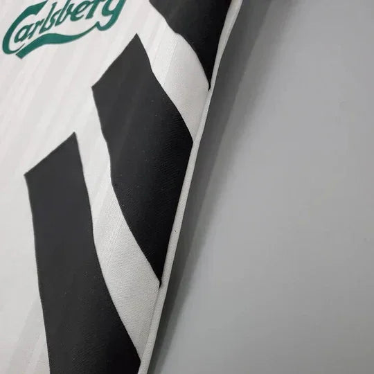 240dca78_720x720_540x_488a197f-78dd-4f85-ba83-3b771332e457.jpg Maglia Liverpool Retro 2006/07