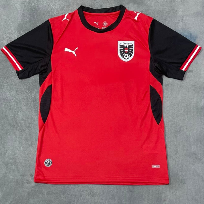 372134e6087f96e9264f704803514a2b.jpg Maglia Austria Home 2025/26