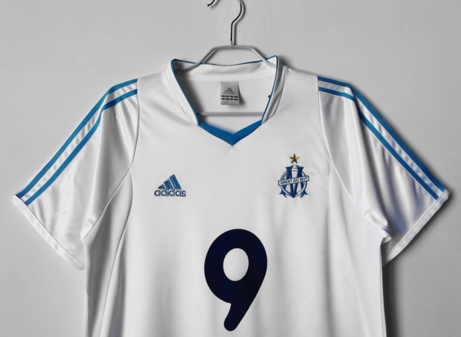 3841B032-FD95-4BFA-AE0E-52DBC53D6802.jpg Maglia OM Home 2002/03