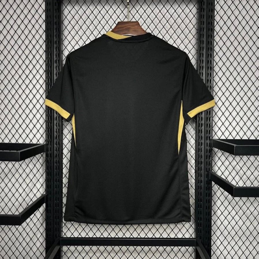 3B4D1DD0-7EEE-41D5-AA90-21CD75996A21.jpg Maglia Sporting 2024/25 Quarta