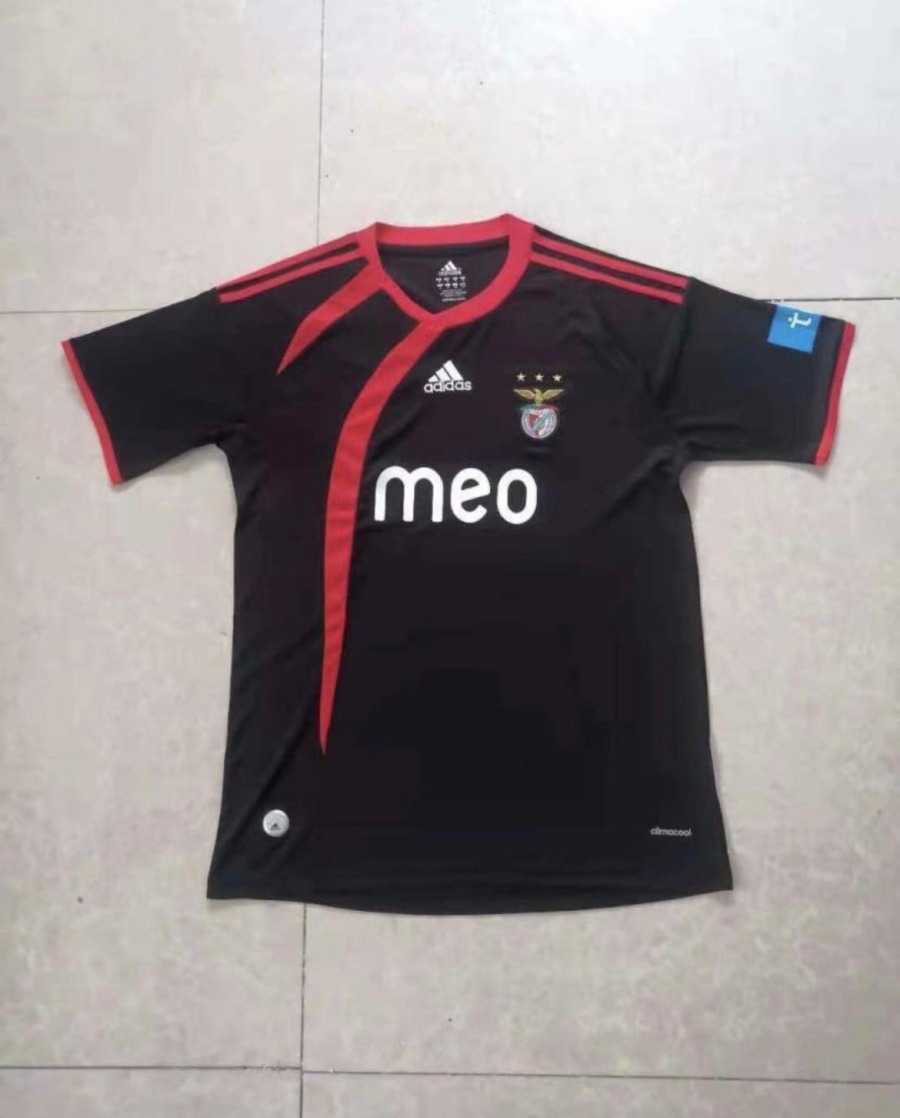 3EB9365D-D095-459D-B156-9F43C22F294D.jpg Maglia SL Benfica Away 2009/10