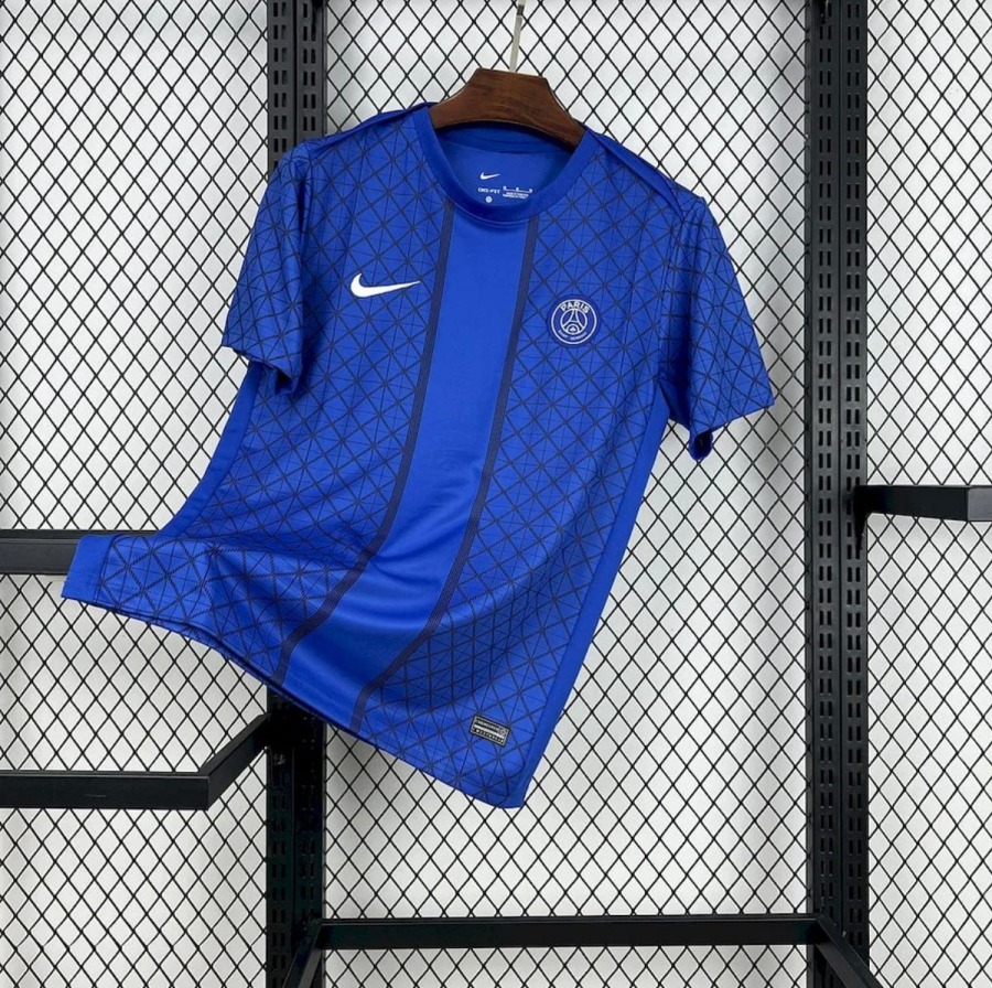 4020DCD4-F786-4A31-9C61-770AA6F94A64.jpg Maglia PSG 2025/26 Riscaldamento