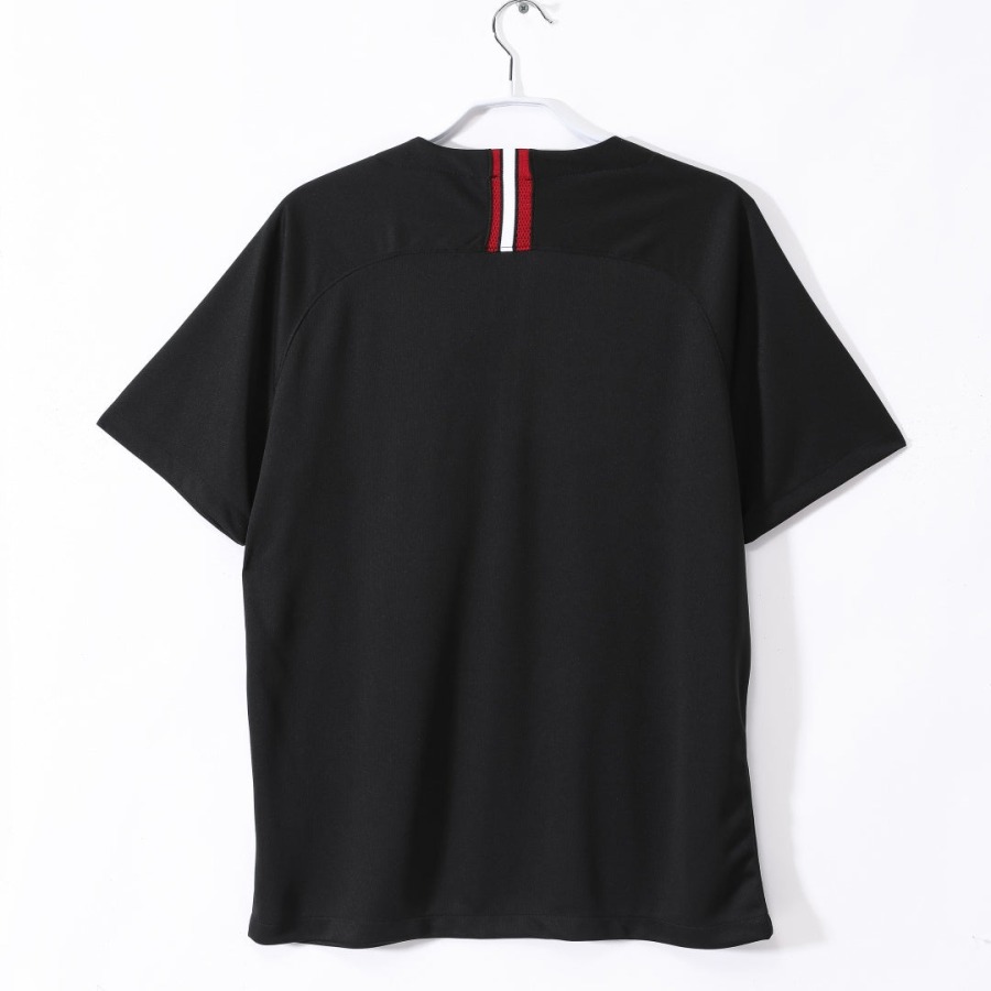 41c25314cdbc4e142db7726f96cb2fb7.jpg Maglia PSG 2018-2019 Retro