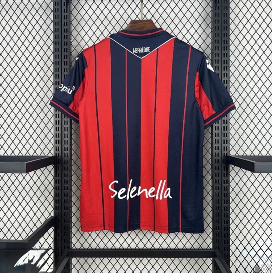 4789061A-5896-4392-8E97-F894D18CF1A3.jpg Maglia Bologna Home 2025/26