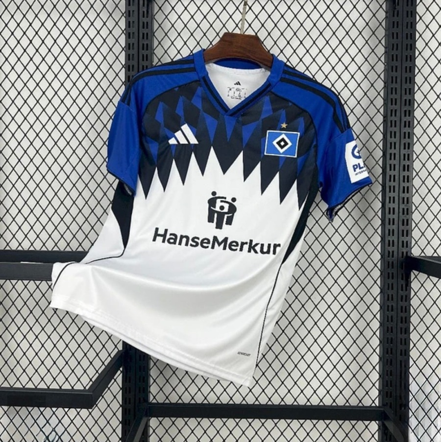 496512E0-A19F-42D0-8419-28CF33023060.jpg Maglia Amburgo SV Home 2025/26