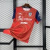 4fee789b.jpg Maglia Cagliari 2025-26 Uomo Bambino Calcio