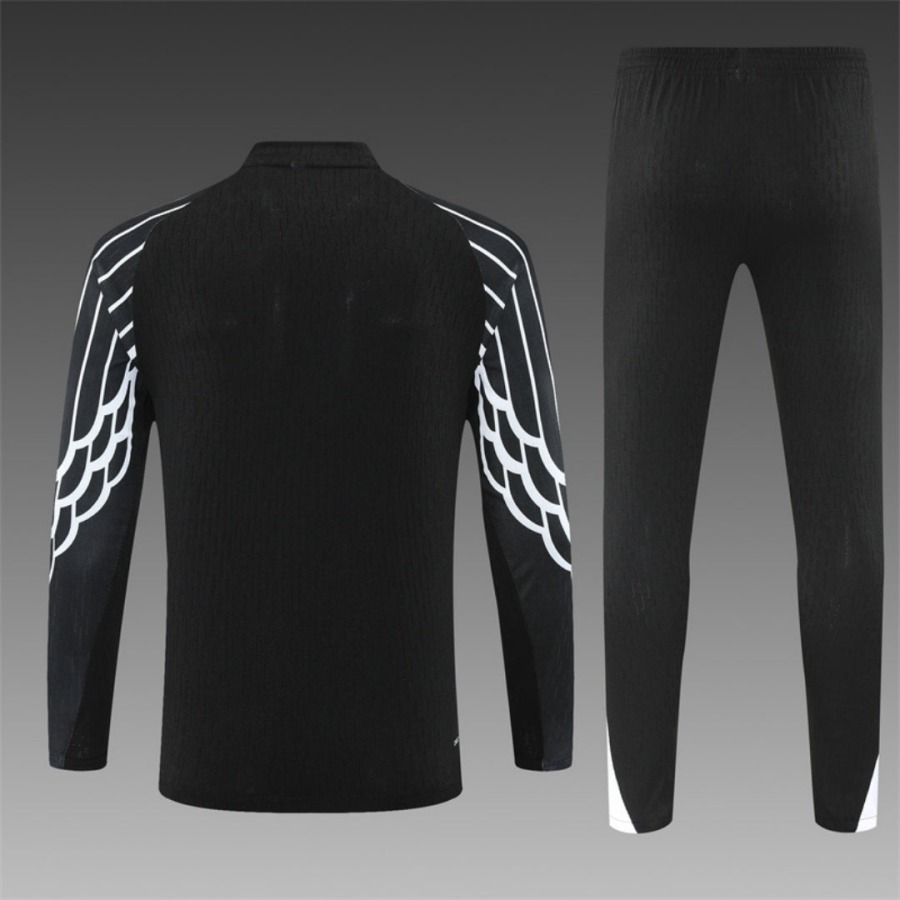 50904895e281b6353288f644aa7b38e8.jpg Maglia PSG 25/26 Speciale Black