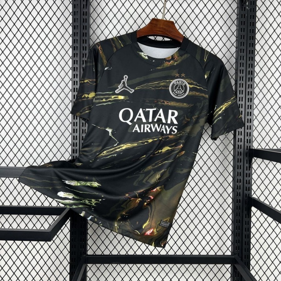 561047bf9e5c501fba24b09bdd5fcbf6_37dcaabb-e7be-427c-b52d-b927fc94edd9.jpg Maglia PSG Night Edition Stadium 2025/26