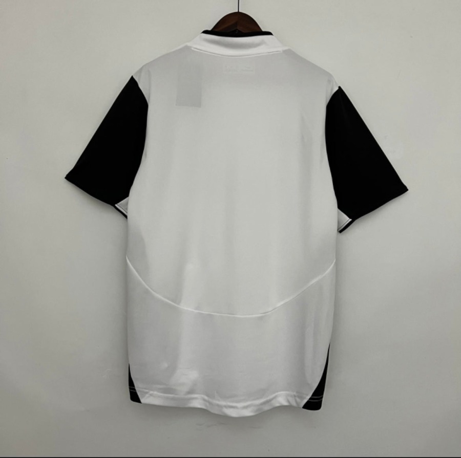5BFCEBF5-3D0B-46AB-A446-8764A010A2DA.jpg Maglia Valencia CF 2003/04 Home