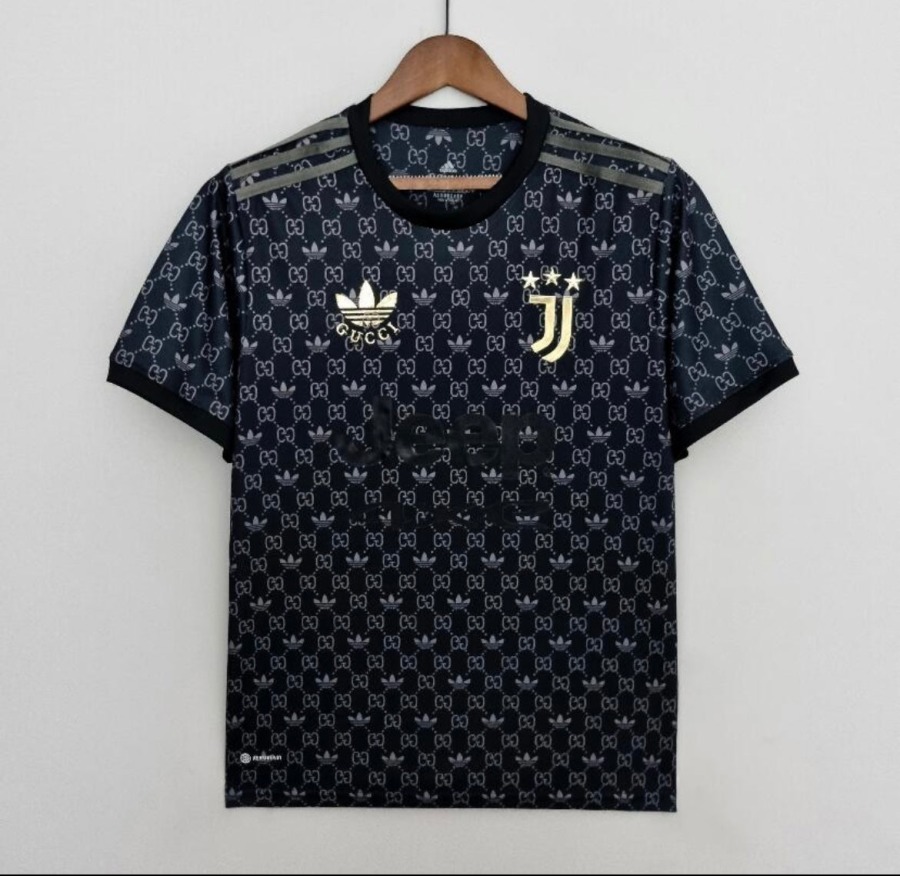 5E9689B5-29EE-4A9C-BED5-F64D38FF4E0C.jpg Maglia Juventus Concept 2022