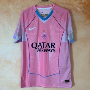 5e0d29d968fd1fa3f67d81cc09ec4575.jpg Maglia PSG 25/26 Rosa Special Edition