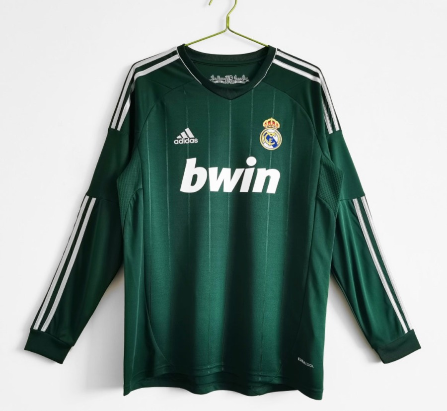 619B293B-A9BD-4E37-BCA9-CA35021A92AF.jpg Maglia Real Madrid Third 2012/13 Maniche Lunghe