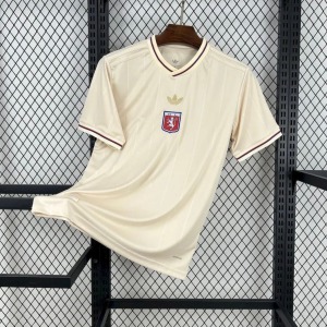 655B737A-721E-4A9B-8799-C505FB1840F2.jpg Maglia OL 2024/25 Edizione Speciale