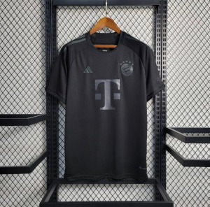 Maglia FC Bayern Monaco 2022/23 Concept