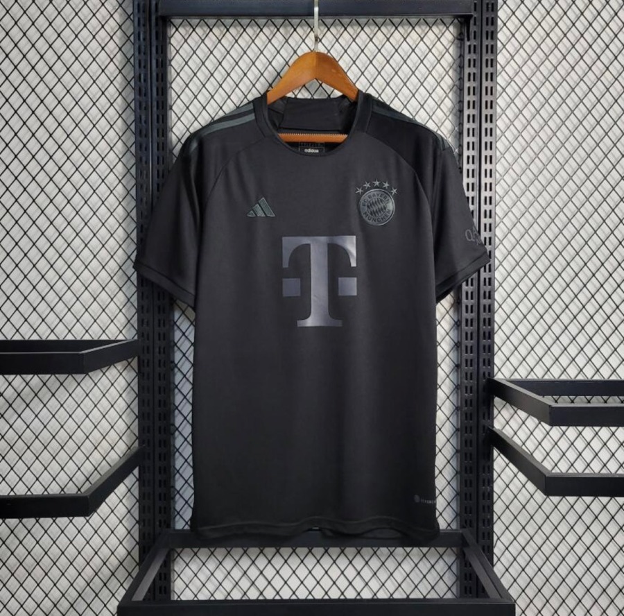 Maglia FC Bayern Monaco 2022/23 Concept
