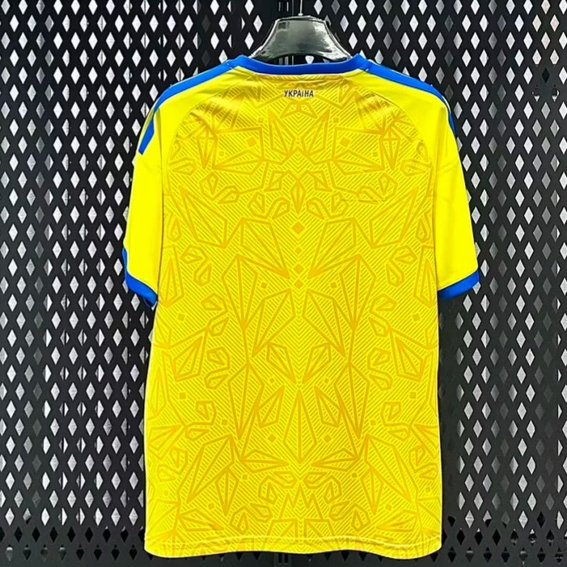 6ed1fd861da56ee17c1eae8b82568786.jpg Maglia Ucraina Home 2025/26