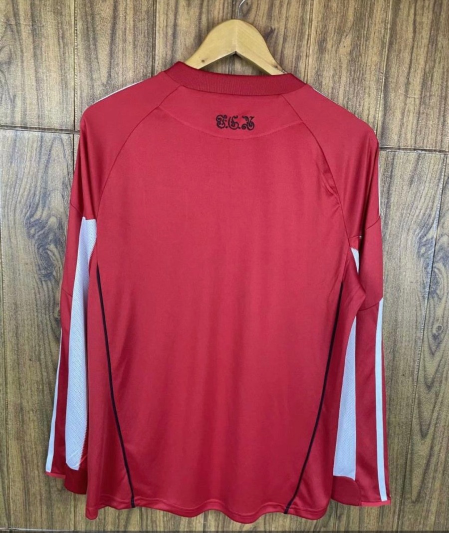 7C99D8D9-4FC0-45F9-B9DC-81AE4F573B9B.jpg Maglia FC Bayern Monaco Home 2010/11 Maniche Lunghe