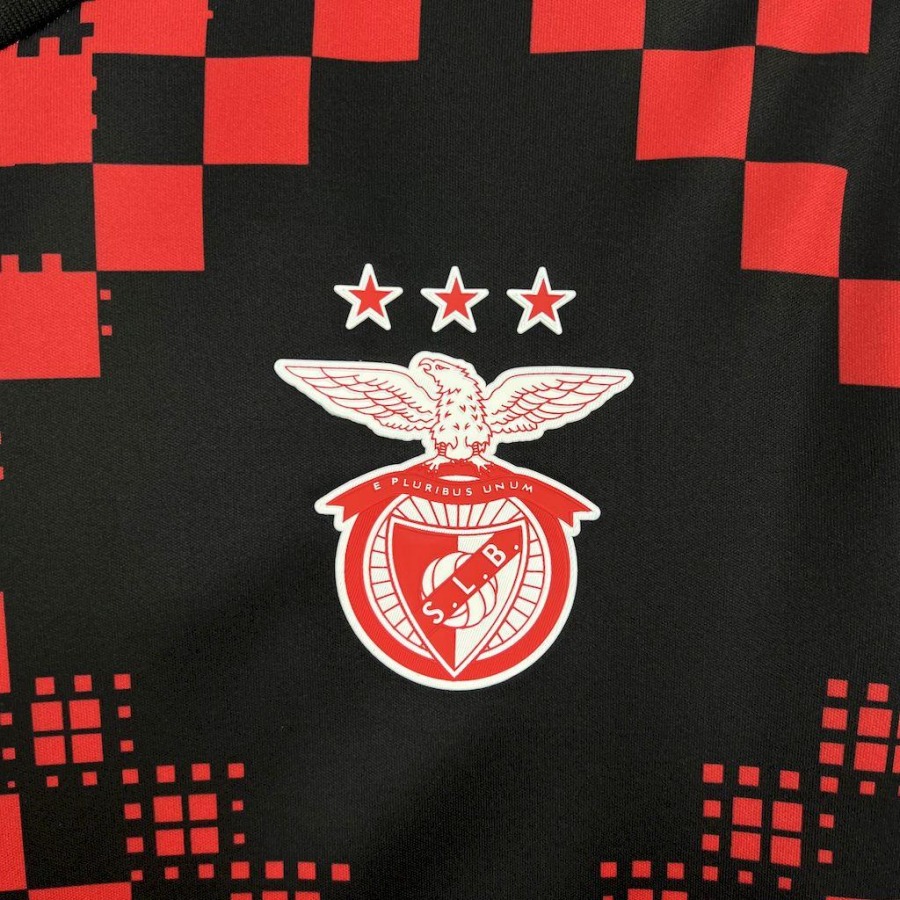 7_1752856907000.jpg Maglia Benfica Allenamento 2025-26
