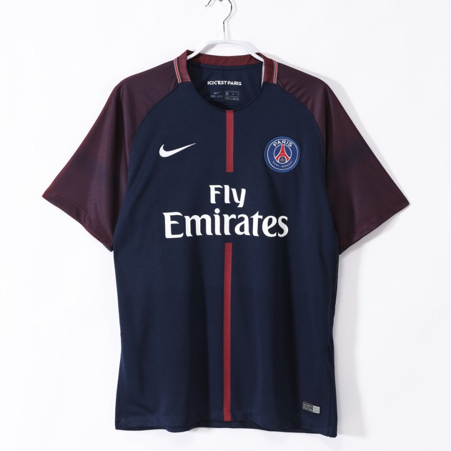 7e5c33f8d1a8c438463159372b2159f5.jpg Maglia PSG Home Retro 2017-2018