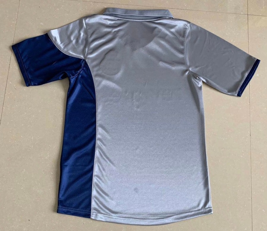 802AA17C-449B-4F9D-88B2-4481838F1871.jpg Maglia FC Porto Away 2001/02