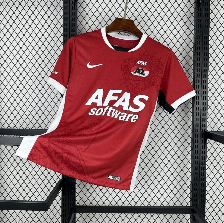 8686C790-0E68-4D57-9DEF-D4D784BAC3DC.jpg Maglia AZ Alkmaar Home 2025/26