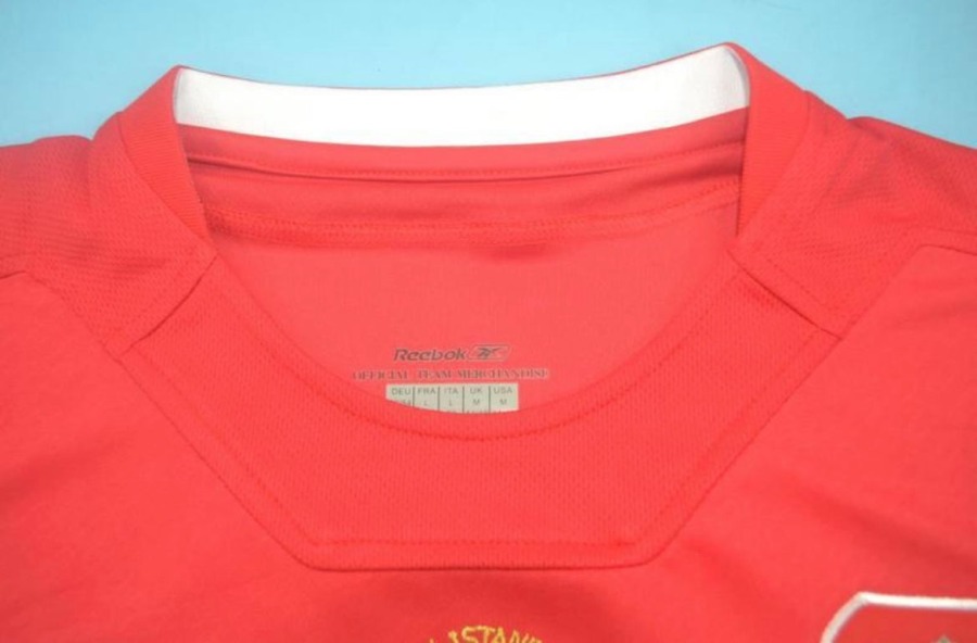 8833FB7C-B829-40F8-B0F5-C1A6379E1830.jpg Maglia Liverpool Home 2004/05