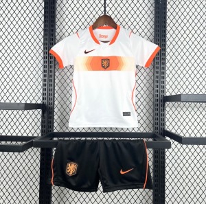 986AE818-BCB4-4FBC-AF21-C9E0FC3782F9.jpg Maglia Paesi Bassi Bambino Away 2026