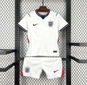 98B54CAD-89C4-4257-8A8C-CAEE8826696B.jpg Maglia Bambino Inghilterra Home 2026