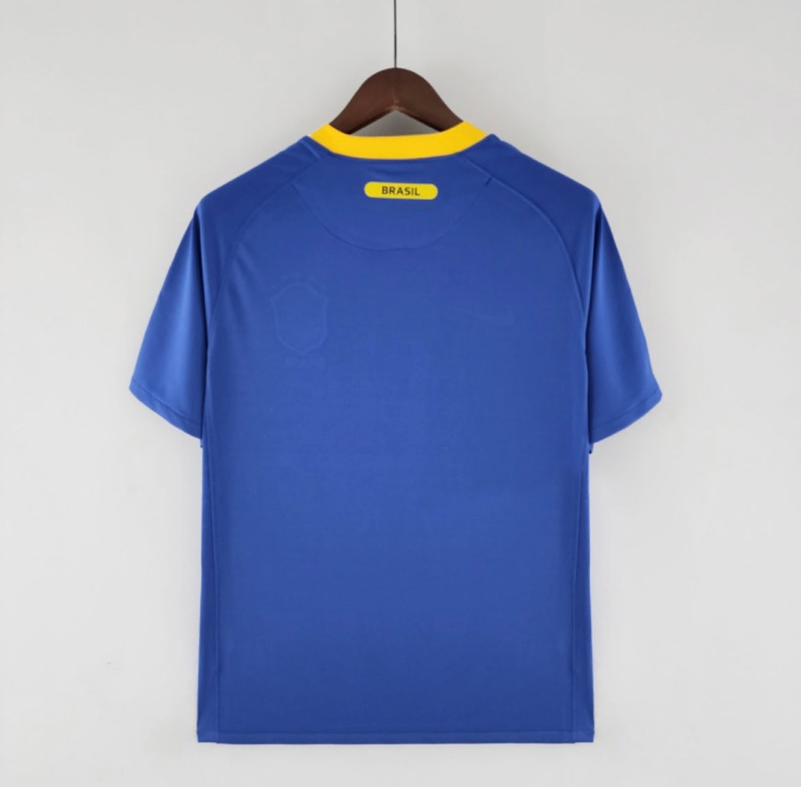 9DFCF5AB-76C0-4985-993E-22C675B848E7.jpg Maglia Brasile Away 2010