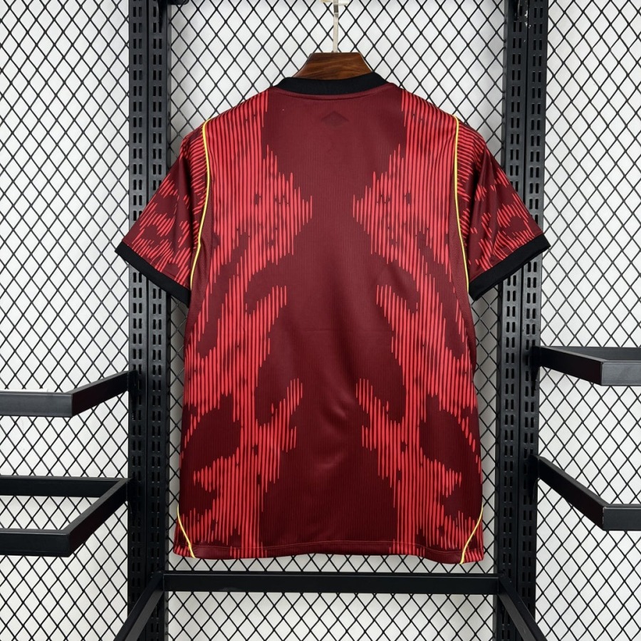9e92af7b6e17db39de59dda2dd23df50.jpg Maglia Brasile 2026 Rossa Edizione Premium