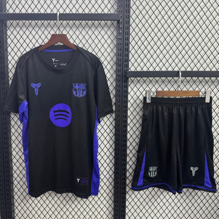 9f6993d094b3fead5aac5de604db8a6a.jpg Maglia Barcellona Fourth 2025/26 Adulto