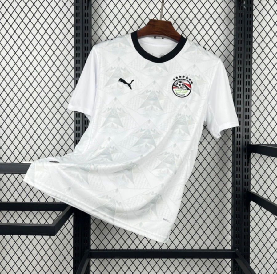 A28EA749-F3E3-4D3D-B2CA-050667B76132.jpg Maglia Egitto Away 2026